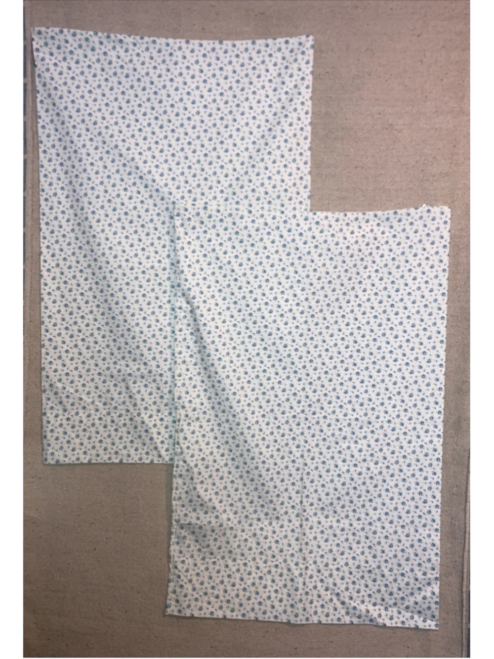 2 Vintage Ralph Lauren White Blue Calico Pillowcase Floral Print Cottagecore New